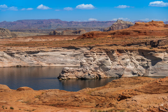 Stunning red and white rock formations at Lake Powell Arizona