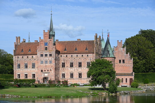 Renaissanceschloss Egeskov auf der d&auml;nischen Insel F&uuml;nen