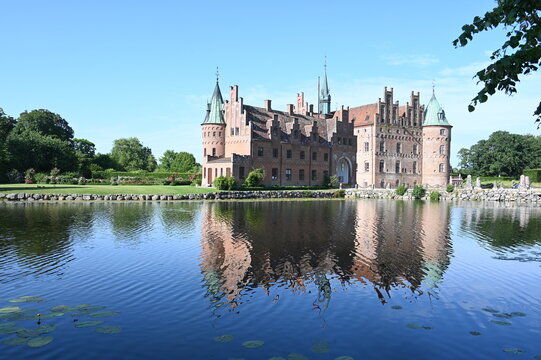 Renaissanceschloss Egeskov auf der d&auml;nischen Insel F&uuml;nen