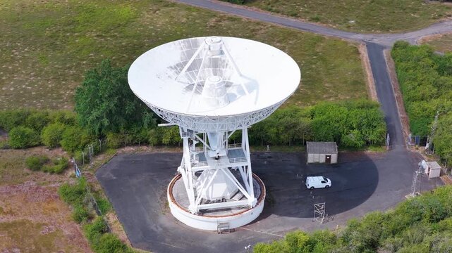 Large Satellite Dish Antenna Rotating at the Chilbolton Observatory During a Sunny Day