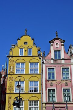 Bunte H&auml;user in Gdansk Altstadt, vertikal