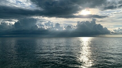 Obraz premium the weather on the sea horizon before the storm.
