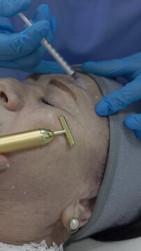 Botulinum toxin injection process with Clostridium botulinum at a cosmetic clinic