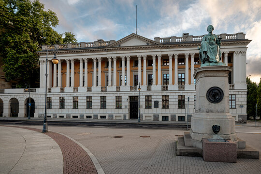 Poznan, Poland - July 8, 2026: Raczynski Library and the historic Hygieia Fountain stand on Freedom Square in the early morning.