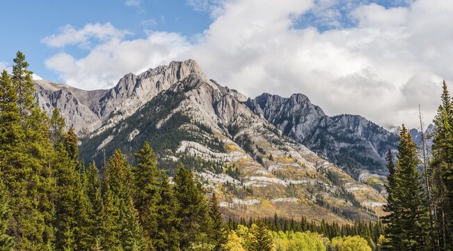 Fall Mountain Landscape, Cockscomb Mountain, Bow Valley, Banff National Park, Rocky Mountains, Alberta, Canada