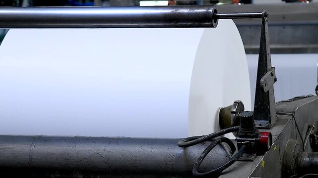 Flexo press for printing label