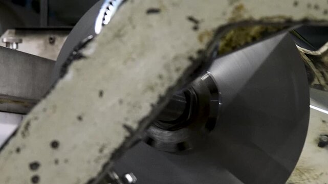 Flexo press for printing label