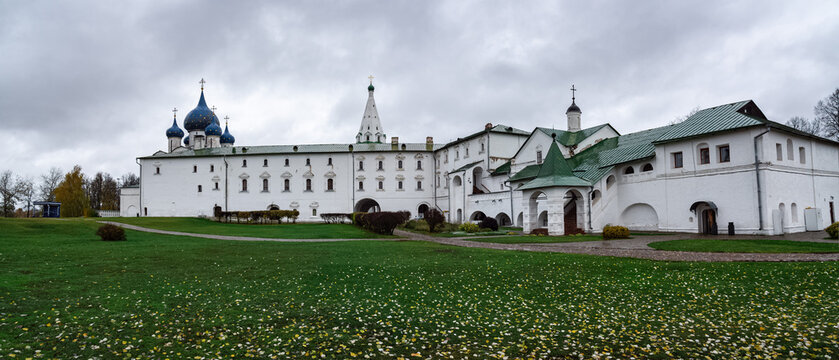 view of the Kremlin Museum complex and the Cathedral of the Nativity of the Blessed Virgin Mary