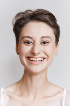 Natural beauty portrait happy woman looking at camera
