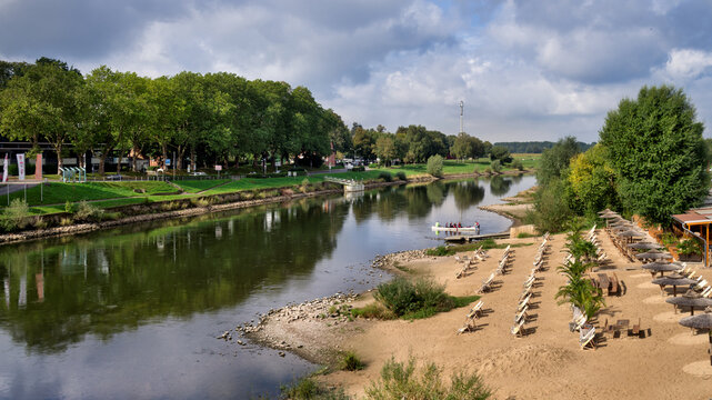 Weserufer in Rinteln Weserbergland Sp&auml;tsommer