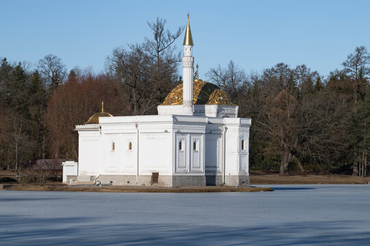 Pavilion of the Turkish bath on the Great Pond on March day. Catherine Park of Tsarskoy Selo, St. Petersburg neighborhood