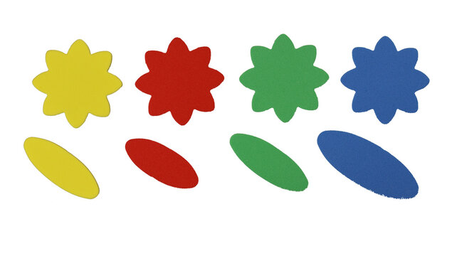 Raccolta di forme geometriche in plastica colorata su sfondo PNG trasparente.