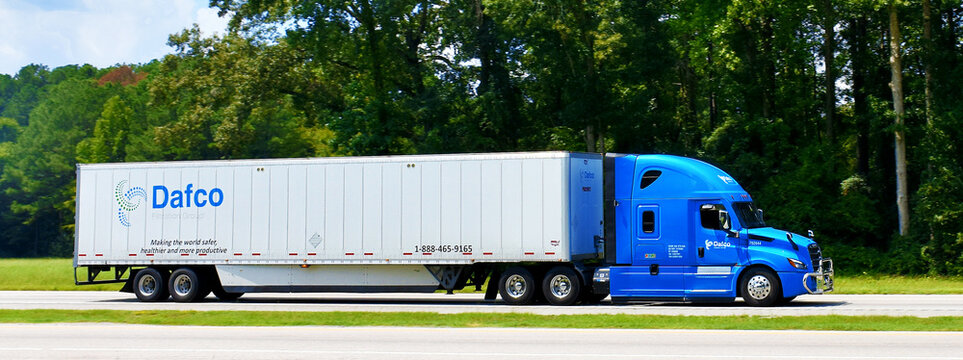 Dafco Filtration Group Truck, Interstate 95, North Carolina, USA