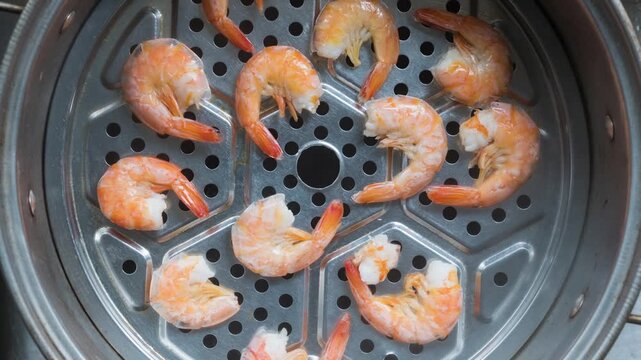 Whole cooking process of steaming lobster.