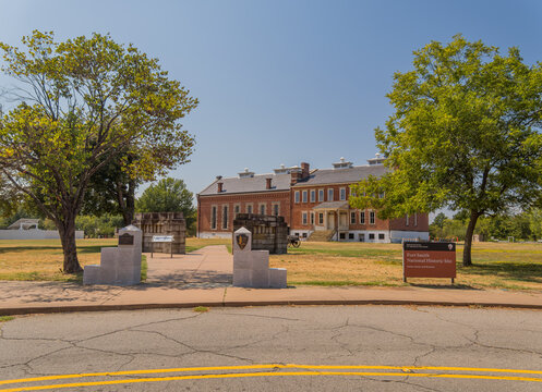 Fort Smith National Historic Site entrance and visitor center