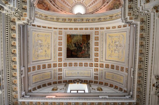 Caltagirone, Sicily 01.03.2020: barrel vault and the junction of the dome in the Cathedral of San Giuliano in Caltagirone
