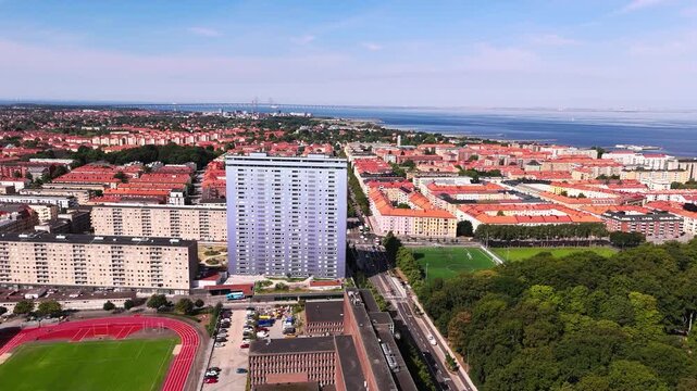 Circling Kronprinsen in Malm&ouml;, view of football fields, parks, &Ouml;resund bridge and more (1of2)
