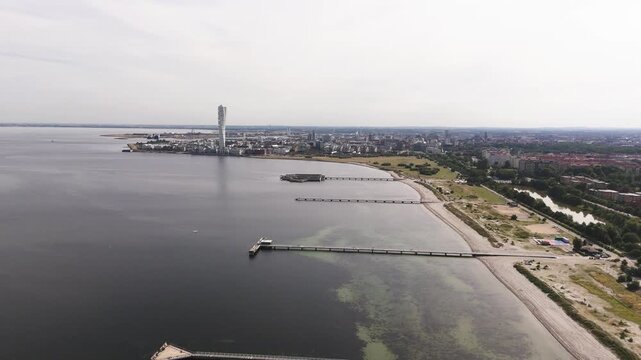 Fly over Ribersborgsstranden towards Western harbor, Malm&ouml;