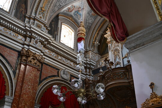 Malta, Birgu - detailed view inside the Oratory of the Holy Cross