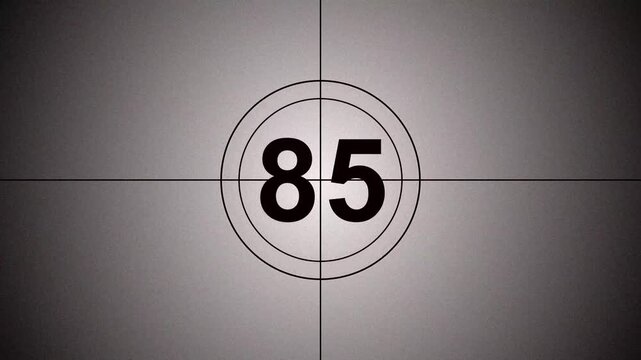 Cinematic Number Counter Animation from 80 to 90 with Circular Crosshair