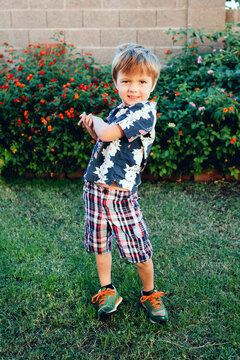 Toddler Boy Who Picked his Mismatch Outfit