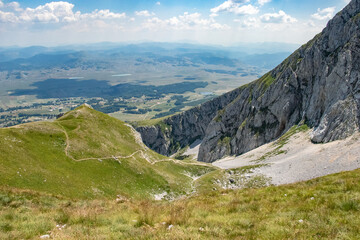 Fototapeta premium hiking up to the Savin Kuk, Durmitor, MOntenegro 
