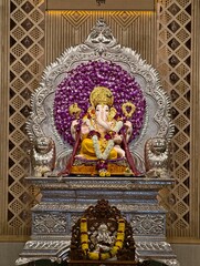 Obraz premium Pune, Maharashtra, 14 September 2026, Famous Kasba Ganpati during Ganpati Festival 2026, Kasba Ganpati is Pune’s Gramadevata or guardian deity, and one of the city’s oldest Ganpati traditions.