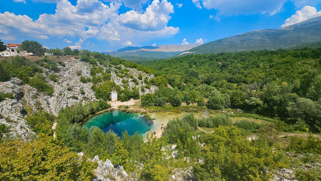 Wonderful, mystical photos of a spring in Cetina, Croatia, which looks like a blue eye set against the landscape 