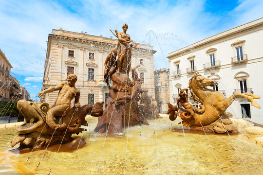 Fountain of Diana or Fontana di Diana, Syracuse