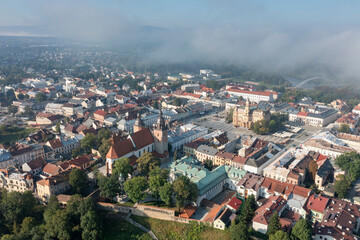 Nowy Sącz widok z lotu ptaka, wrzesień 2026 © Maciej G. Szling