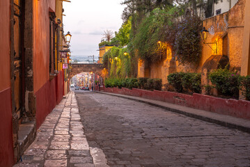 Fototapeta premium Street of the city of San Miguel De Allende, Mexico at the mornign, Guanajuato, Mexico.
