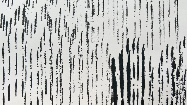 background material with the texture of Japanese washi paper, random dashed stripe pattern drawn in ink, random dashed-line background illustration