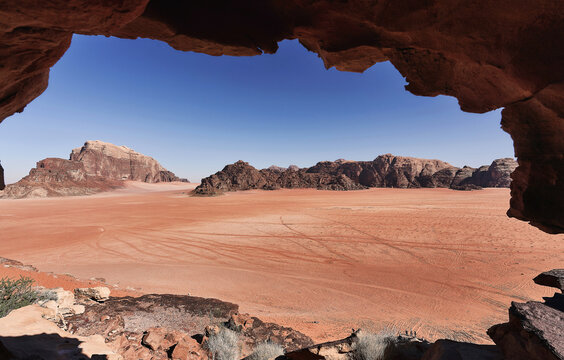 Panoramic Wadi Rum desert landscape in Jordan
