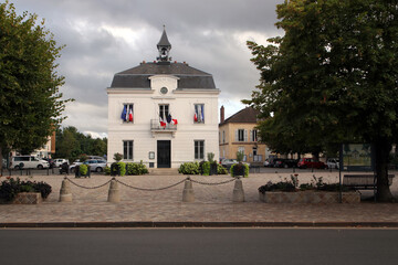 rathaus auvers-sur-oise © kristina rütten