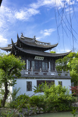 Fototapeta premium Traditional Chinese Pavilion in a Garden