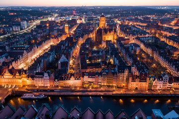 panorama miasta -Stare Miasto. Pomorskie © WojciechWojcik