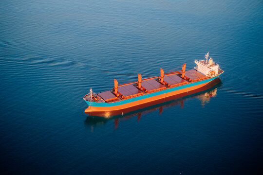 Cargo ship bulk carrier sailing on ocean at the Port of Long Beach