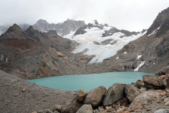Massif du C&eacute;l&egrave;bre Fitz Roy ou Montagne qui fume dans le dialecte indig&egrave;ne