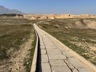 Obraz premium Parthian Fortresses of Nisa ancient mudbrick ruins near Ashgabat, Turkmenistan