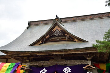 中尊寺の本堂と五色幕（岩手県平泉町） © UI_forever