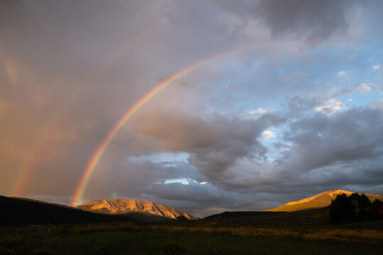 Rare Axtel Mountain Rainbow