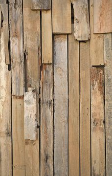pared muro separador de tablas tablones de madera verticales 4M0A3184-as26