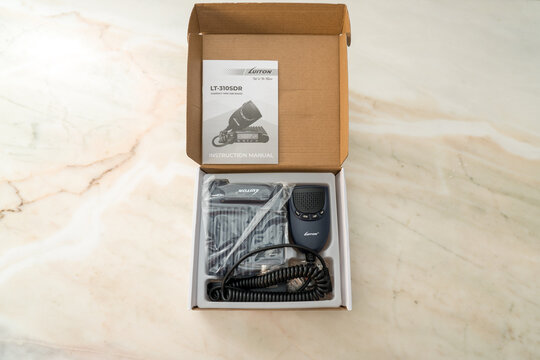 New Luiton CB radio in original packaging
