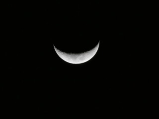 Detailed Lunar Surface of the September 2026 Crescent Moon in Paraguay © Sven Decker