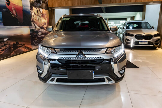Grey Mitsubishi Outlander SUV Front View Showroom Display