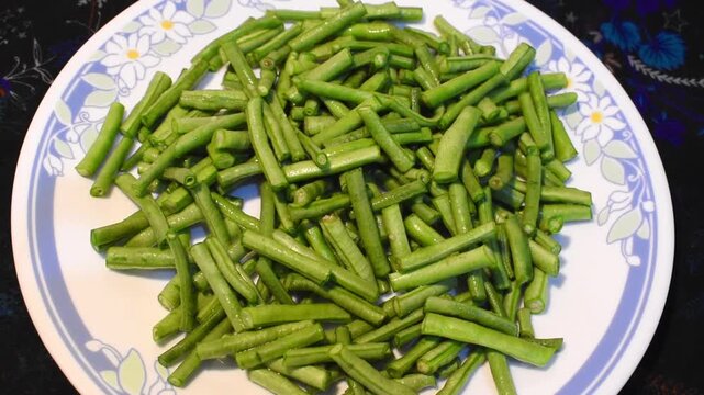 Chopped yardlong beans for making vegetable