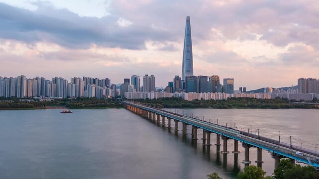 Time lapse panoramic, tourist attractions in the city park of seoul City, Asia business concept image, panoramic modern cityscape building in korea. 