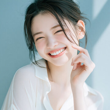 透明感のある女性の爽やかなビューティーポートレート。