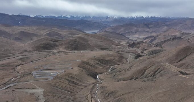 The 108 bends of Mount Everest in tibet, China