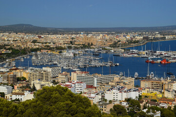 Obraz premium Aerial view of Palma de Mallorca with a marina full of sailing yachts